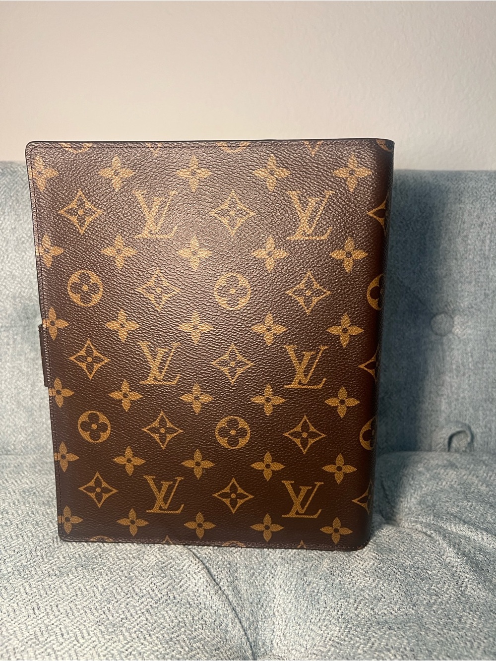Louis Vuitton Large Ring Agenda Cover - Picture 4 of 17